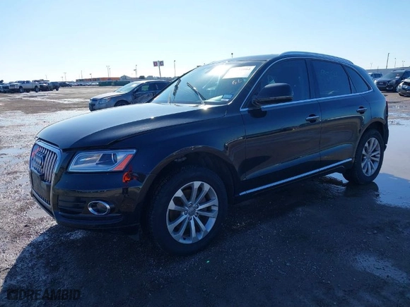 2016 Audi Q5 Premium with VIN WA1C2AFP6GA045539, listed as a IAAI auction lot 41134864 with 105,152 mi miles. Bid and sale history available at carsss.com. Image 2.