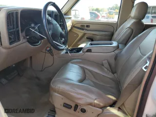 2005 Chevrolet Silverado 1500 Z71 with VIN 2GCEK13T751400449, listed as a Copart auction lot 50268885 with 209,828 mi miles and Salvage Title. Bid and sale history available at carsss.com. Image 7.