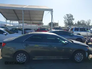 2014 Toyota Camry L with VIN 4T1BF1FK7EU731591, listed as a IAAI auction lot 41917728 with 85,504 mi miles. Bid and sale history available at carsss.com. Image 14.