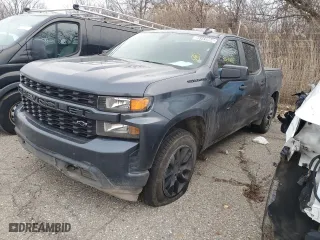 2021 Chevrolet Silverado 1500 Custom with VIN 1GCPYBEK7MZ124068, listed as a Copart auction lot 85141884 with 70,598 mi miles and Clean Title. Bid and sale history available at carsss.com. Image 1.
