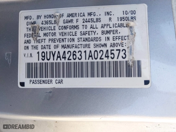 2001 Acura CL Type S with VIN 19UYA42631A024573, listed as a IAAI auction lot 41964786 with 201,614 mi miles. Bid and sale history available at carsss.com. Image 9.
