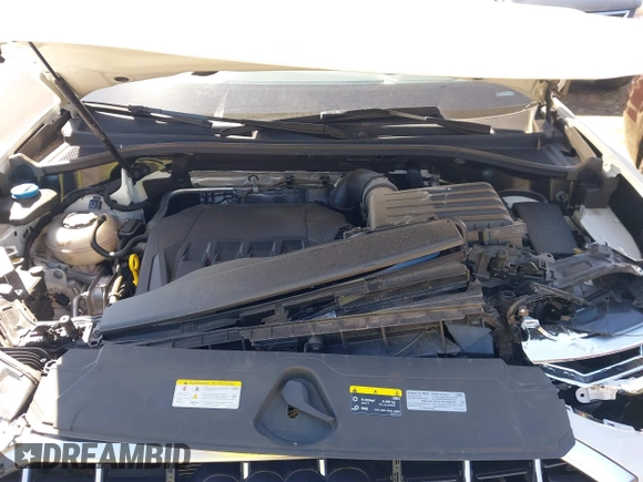 2022 Audi Q3 S line Premium Plus z VIN WA1EECF30N1126400, wystawiony jako IAAI lot #41822175 z przebiegiem 28 850 mil mil oraz . Historia ofert i sprzedaży dostępna na DreamBid. Obrazek 10.