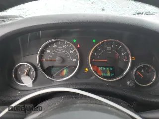 2017 Jeep Wrangler Unlimited Sahara z VIN 1C4BJWEG2HL629297, wystawiony jako Copart lot #46188865 z przebiegiem 98 463 mil mil oraz Szkoda całkowita • Salvage title. Historia ofert i sprzedaży dostępna na DreamBid. Obrazek 9.