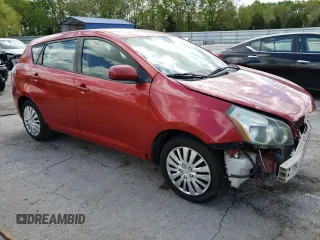2009 Pontiac Vibe 1SA with VIN 5Y2SP67849Z445255, listed as a Copart auction lot 55554535 with 131,153 mi miles and Salvage title. Bid and sale history available at DreamBid. Image 4.