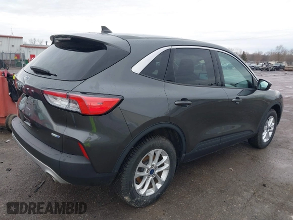 2020 Ford Escape SE with VIN 1FMCU9G61LUC34110, listed as a IAAI auction lot 41690067 with 46,471 mi miles. Bid and sale history available at carsss.com. Image 4.