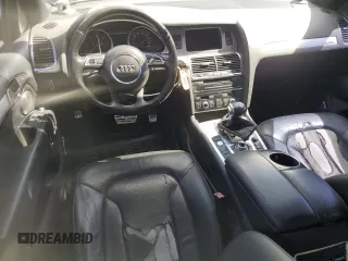 2012 Audi Q7 Prestige z VIN WA1WMAFE5CD002910, wystawiony jako Copart lot #77178714 z przebiegiem 225 772 mil mil oraz Szkoda całkowita • Salvage title. Historia ofert i sprzedaży dostępna na DreamBid. Obrazek 8.