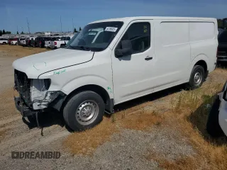 2018 Nissan NV Cargo S z VIN 1N6BF0KM3JN816158, wystawiony jako Copart lot #54785925 z przebiegiem 78 369 mil mil oraz Szkody całkowita. Historia ofert i sprzedaży dostępna na DreamBid. Obrazek 1.