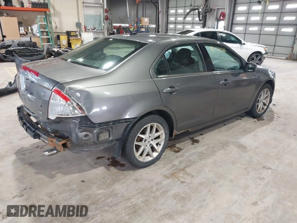 2010 Ford Fusion SEL with VIN 3FAHP0CGXAR272036, listed as a IAAI auction lot 41734766 with 200,992 mi miles. Bid and sale history available at carsss.com. Image 4.