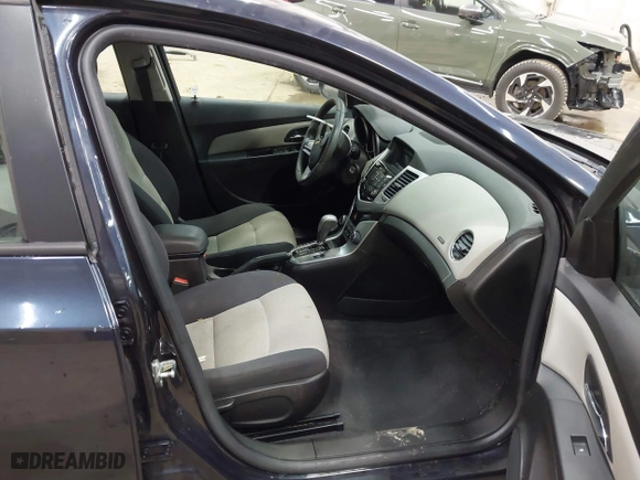 2015 Chevrolet Cruze LS with VIN 1G1PA5SG9F7222676, listed as a IAAI auction lot 41951033 with 102,375 mi miles. Bid and sale history available at carsss.com. Image 5.