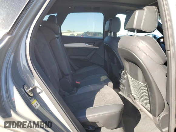 2020 Audi SQ5 Premium Plus with VIN WA1B4AFY1L2030062, listed as a Copart auction lot 49366574 with 48,223 mi miles and . Bid and sale history available at DreamBid. Image 11.