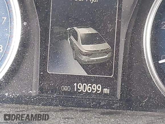 2017 Toyota Camry XLE z VIN 4T1BF1FK4HU667692, wystawiony jako IAAI lot #41789133 z przebiegiem 190 699 mil mil oraz . Historia ofert i sprzedaży dostępna na DreamBid. Obrazek 16.