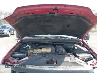 2001 Ford Super Duty F-250 XL with VIN 1FTNF21F81EA91185, listed as a IAAI auction lot 41905227 with 182,980 mi miles. Bid and sale history available at carsss.com. Image 10.