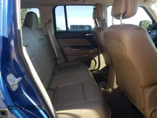 2010 Jeep Patriot Limited z VIN 1J4NF4GB4AD519060, wystawiony jako Copart lot #57623785 z przebiegiem 187 257 mil mil oraz Szkoda całkowita • Salvage title. Historia ofert i sprzedaży dostępna na DreamBid. Obrazek 11.