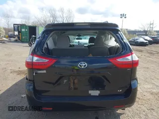 2016 Toyota Sienna LE AAS with VIN 5TDKK3DC8GS739715, listed as a IAAI auction lot 42015201 with 68,417 mi miles. Bid and sale history available at carsss.com. Image 17.