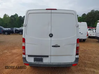 2016 Mercedes-Benz Sprinter Cargo with VIN WD3PE7DD5GP319654, listed as a IAAI auction lot 42169240 with 264,577 mi miles. Bid and sale history available at carsss.com. Image 16.