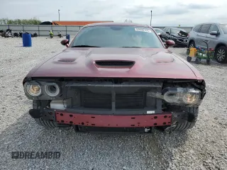 2021 Dodge Challenger R/T Scat Pack z VIN 2C3CDZFJXMH615070, wystawiony jako Copart lot #55098795 z przebiegiem 28 299 mil mil oraz Szkoda całkowita • Salvage title. Historia ofert i sprzedaży dostępna na DreamBid. Obrazek 5.