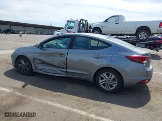 2019 Hyundai Elantra Preferred with VIN KMHD84LF5KU752284, listed as a IAAI auction lot 42011404 with 88,327 mi miles. Bid and sale history available at carsss.com. Image 14.