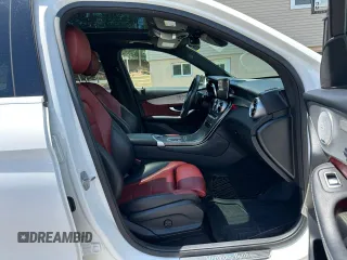2020 Mercedes-Benz GLC 300 z VIN WDC0G8EB6LF742144, wystawiony jako Copart lot #57824515 z przebiegiem 104 234 mil mil oraz Czysty tytuł • Clean title. Historia ofert i sprzedaży dostępna na DreamBid. Obrazek 7.