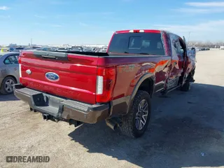2017 Ford Super Duty F-250 SRW Lariat with VIN 1FT7W2BTXHEE69983, listed as a IAAI auction lot 41650957 with 177,645 mi miles. Bid and sale history available at carsss.com. Image 4.