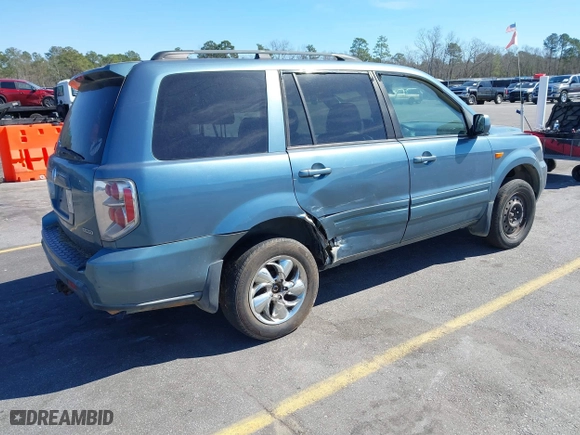 2006 Honda Pilot EX-L with VIN 5FNYF18526B028206, listed as a IAAI auction lot 41696355 with 282,779 mi miles. Bid and sale history available at carsss.com. Image 4.