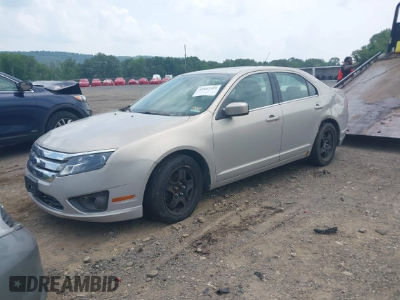 2010 Ford Fusion SE with VIN 3FAHP0HA4AR413882, listed as a IAAI auction lot 42447529 with 81,100 mi miles and . Bid and sale history available at DreamBid. Image 2.