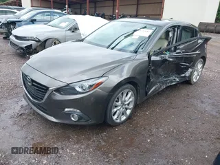 2016 Mazda 3 S Grand Touring z VIN JM1BM1N33G1277798, wystawiony jako IAAI lot #42337611 z przebiegiem 91 519 mil mil oraz . Historia ofert i sprzedaży dostępna na DreamBid. Obrazek 17.