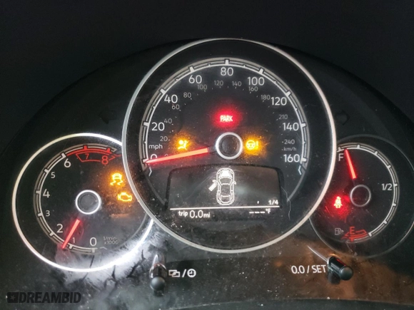 2019 Volkswagen Beetle S with VIN 3VWFD7AT6KM709660, listed as a Copart auction lot 85686754 with 0 mi miles and Salvage Title. Bid and sale history available at carsss.com. Image 9.