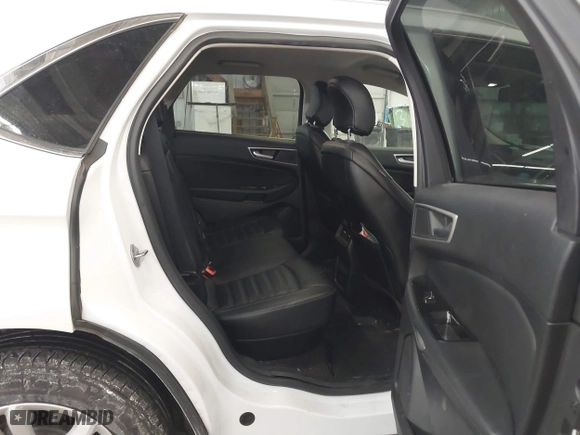 2019 Ford Edge SEL with VIN 2FMPK4J97KBB14958, listed as a IAAI auction lot 41630155 with 58,624 mi miles. Bid and sale history available at carsss.com. Image 8.