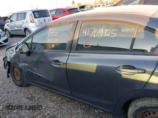 2013 Honda Civic LX with VIN 19XFB2F53DE211127, listed as a IAAI auction lot 41769125 with 165,501 mi miles and . Bid and sale history available at DreamBid. Image 14.