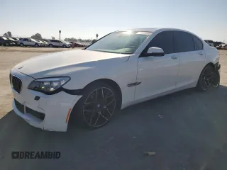 2014 BMW 7 Series 740i z VIN WBAYA6C54ED144402, wystawiony jako Copart lot #63025295 z przebiegiem Nie podano mil oraz Szkoda całkowita • Salvage title. Historia ofert i sprzedaży dostępna na DreamBid. Obrazek 1.