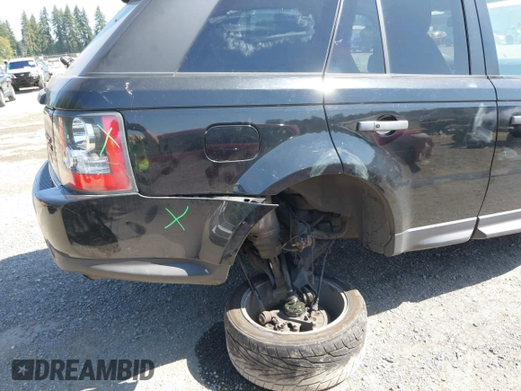 2010 Land Rover Range Rover Sport HSE Lux с VIN SALSK2D47AA238928, выставлен на аукционе IAAI как лот 42762024 с пробегом 265 751 миль миль и . История ставок и продаж доступна на DreamBid. Изображение 6.
