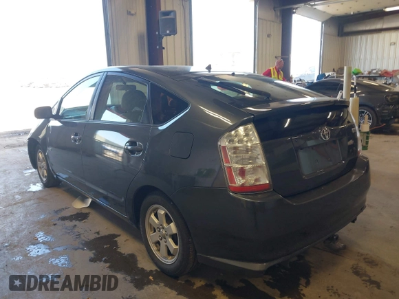 2006 Toyota Prius with VIN JTDKB20U163199617, listed as a IAAI auction lot 42113782 with 179,090 mi miles and . Bid and sale history available at carsss.com. Image 3.