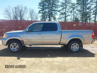 2005 Toyota Tundra SR5 with VIN 5TBDT44105S497275, listed as a IAAI auction lot 41834139 with 337,314 mi miles and . Bid and sale history available at DreamBid. Image 14.