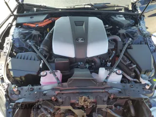 2024 Lexus LS z VIN JTHGYLGF6R5002854, wystawiony jako Copart lot #55295084 z przebiegiem 9 179 mil mil oraz Szkoda całkowita • Salvage title. Historia ofert i sprzedaży dostępna na DreamBid. Obrazek 11.