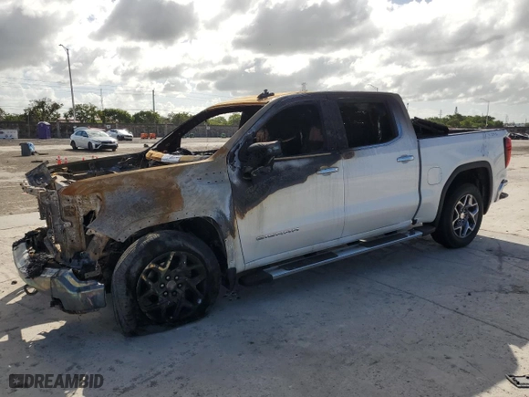 2022 GMC Sierra 1500 SLT with VIN 3GTUUDED8NG643160, listed as a Copart auction lot 77618974 with 0 mi miles and Non Repairable. Bid and sale history available at carsss.com. Image 1.