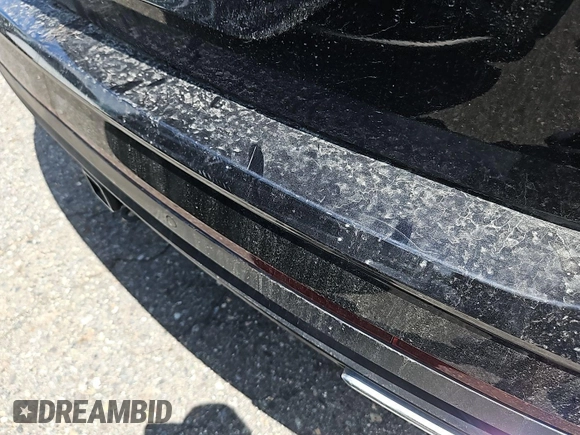 2024 Volkswagen Atlas SE with VIN 1V2HR2CA0RC555310, listed as a IAAI auction lot 42726962 with 18,978 mi miles and . Bid and sale history available at DreamBid. Image 26.
