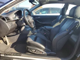 2002 BMW 3 Series 330Ci with VIN WBABN53442JU28198, listed as a Copart auction lot 77768974 with 153,259 mi miles and Clean Title. Bid and sale history available at DreamBid. Image 7.