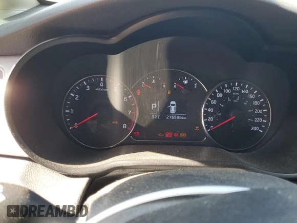 2014 Kia Rondo LX with VIN KNAHT8A39E7008448, listed as a Copart auction lot 68246824 with 276,596 mi miles and Salvage Title. Bid and sale history available at carsss.com. Image 9.