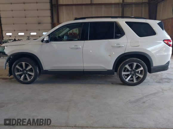 2023 Honda Pilot Elite with VIN 5FNYG1H85PB055926, listed as a IAAI auction lot 40416361 with 16,121 mi miles. Bid and sale history available at carsss.com. Image 14.