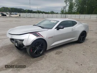 2018 Chevrolet Camaro 1LT z VIN 1G1FB1RX4J0151332, wystawiony jako Copart lot #53331565 z przebiegiem 103 570 mil mil oraz Szkoda całkowita • Salvage title. Historia ofert i sprzedaży dostępna na DreamBid. Obrazek 1.