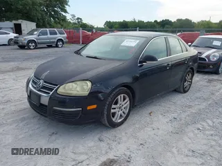 2005 Volkswagen Jetta 2.5L with VIN 3VWSF71K55M623826, listed as a IAAI auction lot 42734734 with 245,235 mi miles and . Bid and sale history available at DreamBid. Image 2.