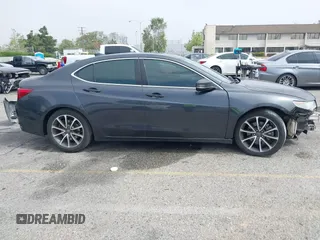 2016 Acura TLX V6 z VIN 19UUB2F33GA001903, wystawiony jako IAAI lot #42180265 z przebiegiem 185 198 mil mil oraz . Historia ofert i sprzedaży dostępna na DreamBid. Obrazek 14.