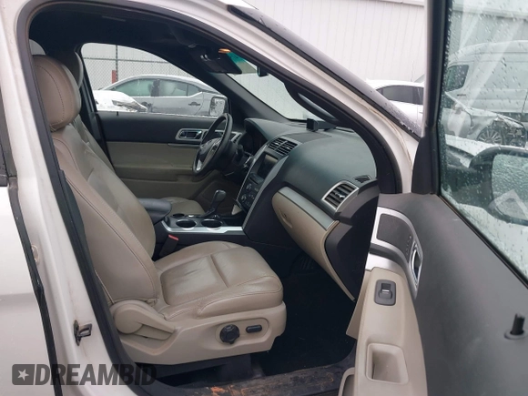 2013 Ford Explorer XLT with VIN 1FM5K7D86DGB38711, listed as a IAAI auction lot 41557401 with 142,162 mi miles and . Bid and sale history available at DreamBid. Image 5.