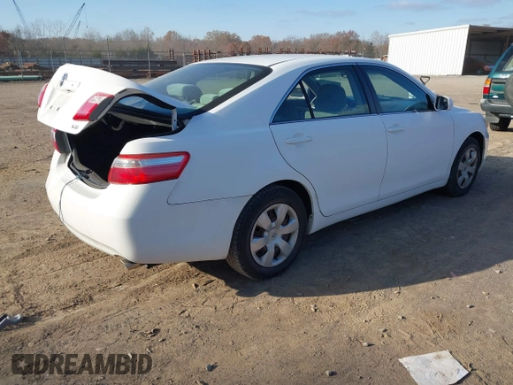 2009 Toyota Camry LE z VIN 4T1BK46K79U579024, wystawiony jako IAAI lot #41004813 z przebiegiem 154 621 mil mil oraz . Historia ofert i sprzedaży dostępna na DreamBid. Obrazek 4.