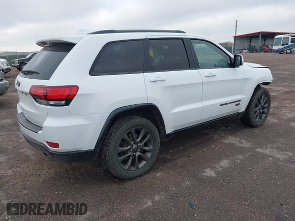 2016 Jeep Grand Cherokee Limited 75th Anniversary with VIN 1C4RJFBGXGC337785, listed as a IAAI auction lot 40782688 with 174,909 mi miles and . Bid and sale history available at DreamBid. Image 4.