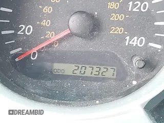 2006 Toyota Highlander z VIN JTEGP21A460115251, wystawiony jako IAAI lot #41704239 z przebiegiem 207 327 mil mil oraz . Historia ofert i sprzedaży dostępna na DreamBid. Obrazek 15.