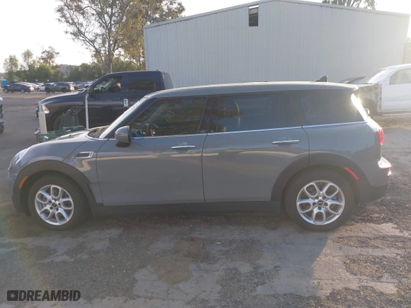 2019 MINI Clubman Cooper with VIN WMWLN5C59K2G82399, listed as a IAAI auction lot 41349514 with 64,235 mi miles. Bid and sale history available at carsss.com. Image 15.