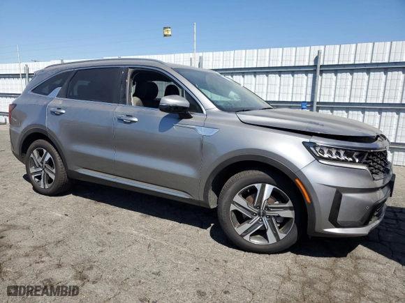 2024 Kia Sorento Hybrid EX with VIN KNDRHDLG7R5248567, listed as a Copart auction lot 68286974 with 3,020 mi miles and Salvage Title. Bid and sale history available at carsss.com. Image 4.