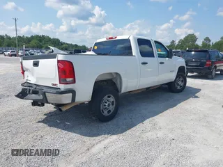 2012 GMC Sierra 2500HD with VIN 1GT11ZCG0CF194948, listed as a IAAI auction lot 42388334 with Not provided miles and . Bid and sale history available at DreamBid. Image 4.