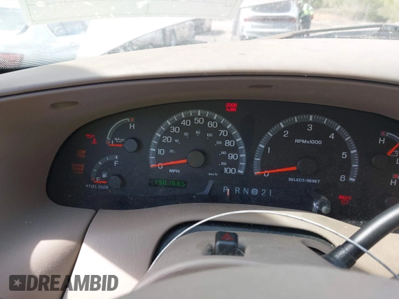 2003 Ford F-150 XLT with VIN 1FTRW08L63KD06455, listed as a IAAI auction lot 41988549 with 138,168 mi miles. Bid and sale history available at carsss.com. Image 7.